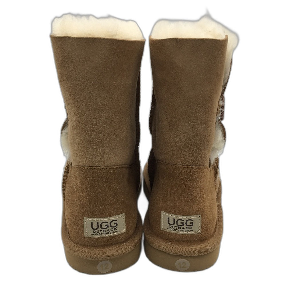 UGG Outback Australian Sheepskin Chestnut Short Button Boot Unisex M11 L12 NEW