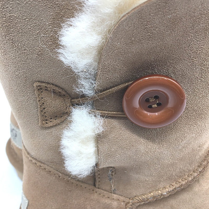 UGG Outback Australian Sheepskin Chestnut Short Button Boot Unisex M5 L6 NEW