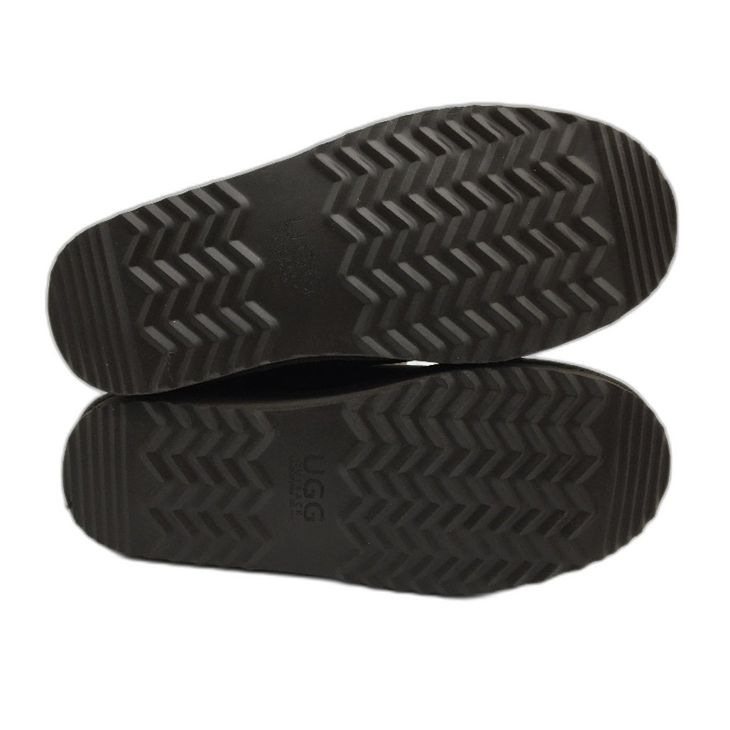 UGG Outback Australian Sheepskin Chocolate Short Classic Boot Unisex M11 L12 NEW