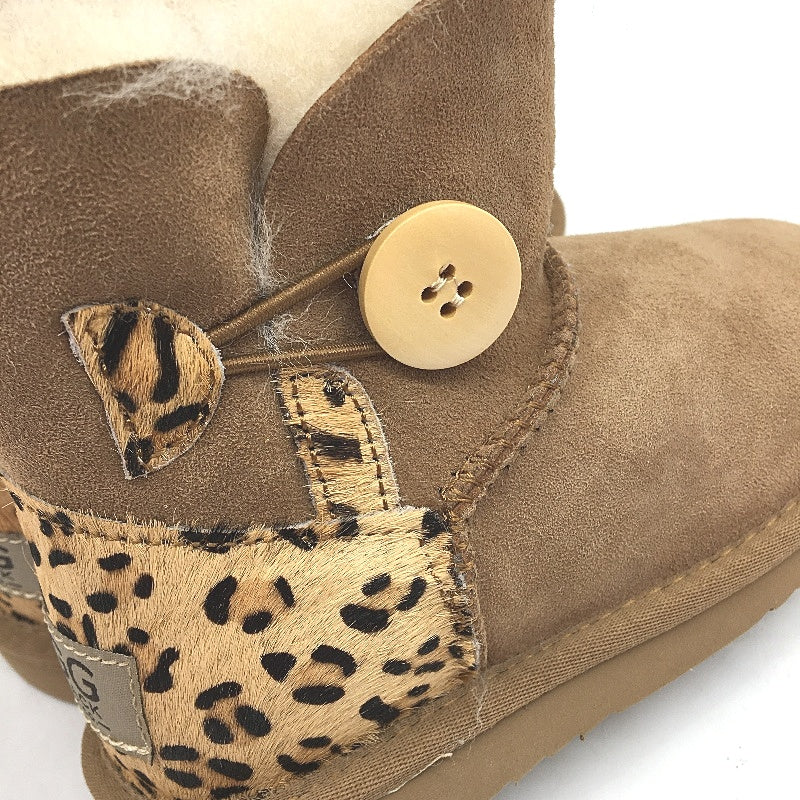 UGG Outback Australian Sheepskin Leopard Mini Button Boots KIDS US12-13 EU30 NEW