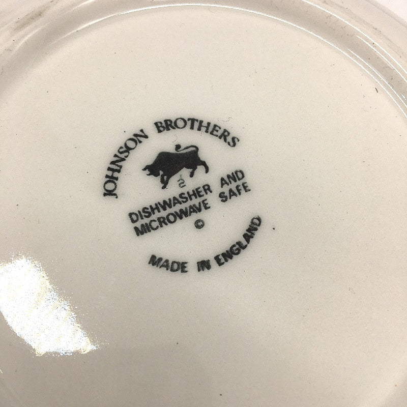 VINTAGE Johnson Brothers England 2 Bowls With Lids Set Blue & White Pottery