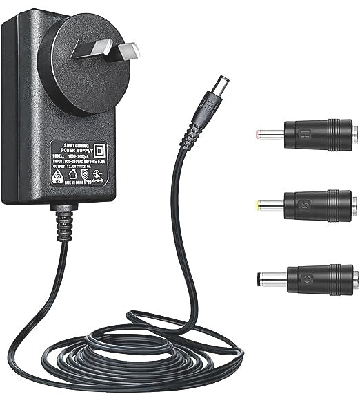 AC 100-240V -DC 12V 2A Switching Power Supply Adapter 3 Interchangeable Tips NEW