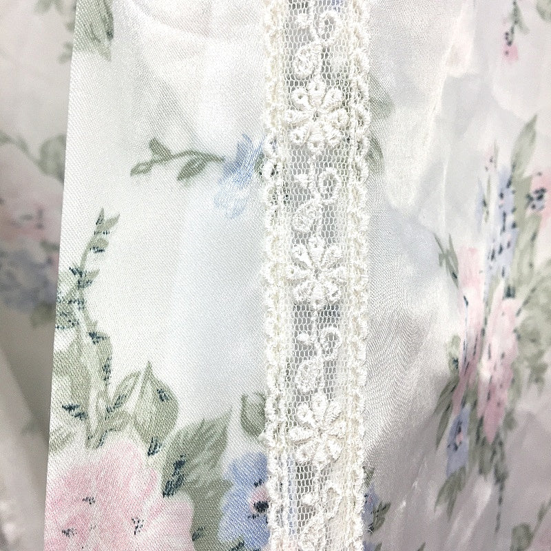 Givoni Vintage Style Satin White Floral Dressing Gown Ladies Size Medium