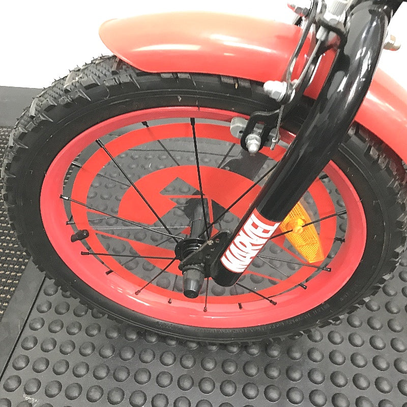 Marvel Comics Superheroes 40cm Black Bike With Removable Training Wheels DEMO