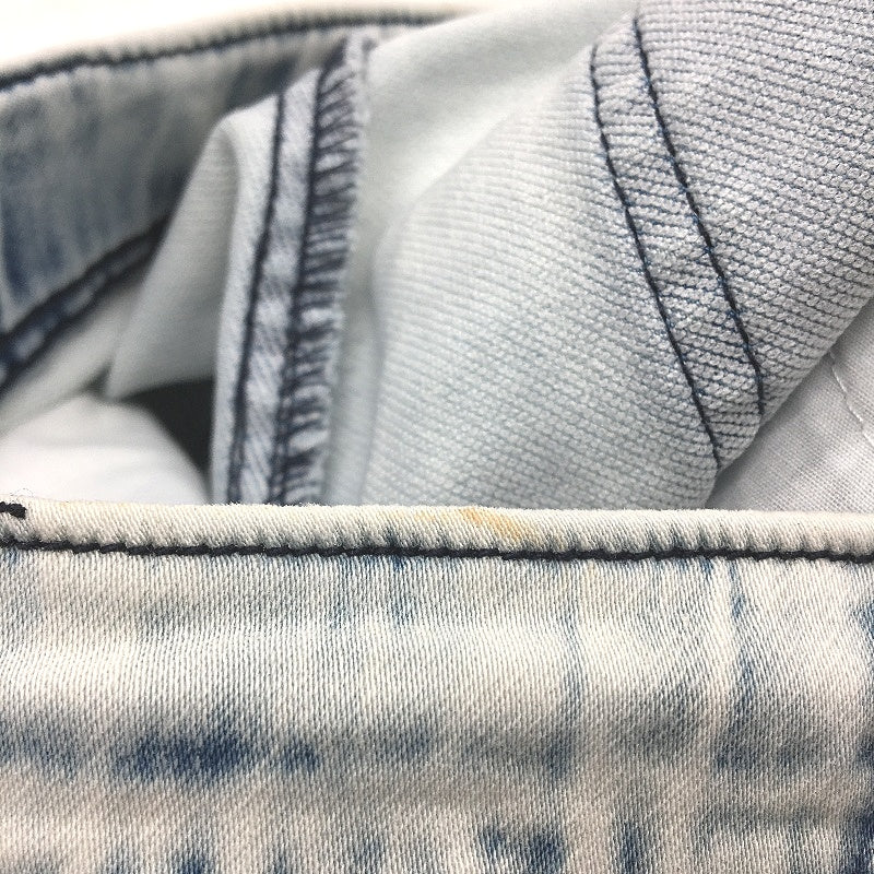 Jay Jays Flex-It Jerry Pintuck Lightest Blue Denim Shorts Mens Size 26 NEW