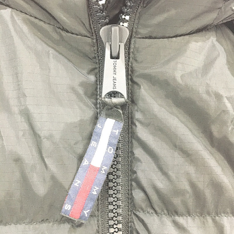 Tommy Jeans The Alaska Black Down Hooded Puffer Vest Mens Size Small NEW