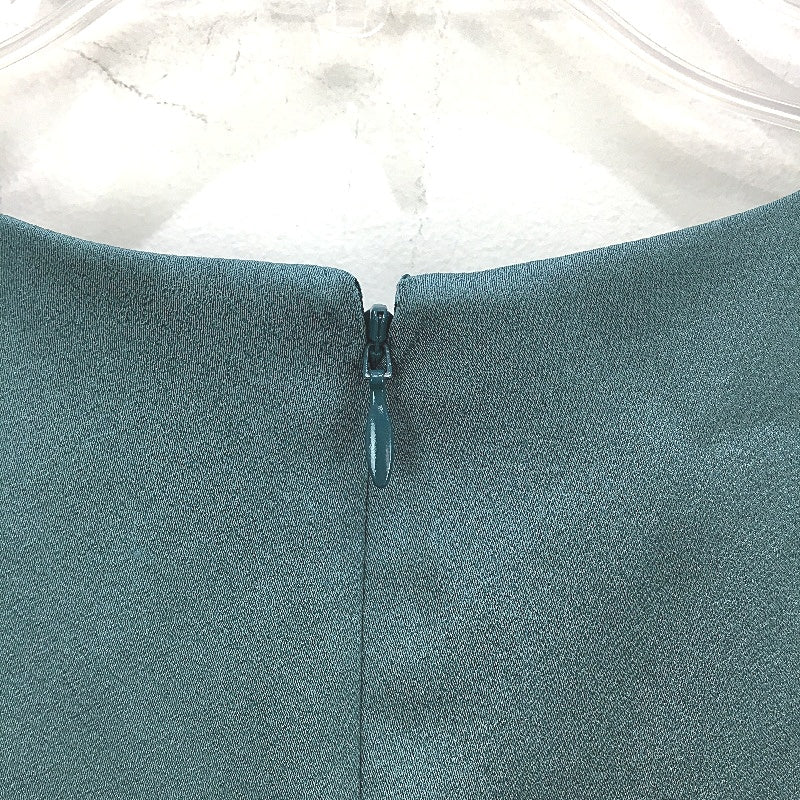 Basque Pine Green Open Sleeve Soft Silky Feel Top Ladies Size 10 NEW