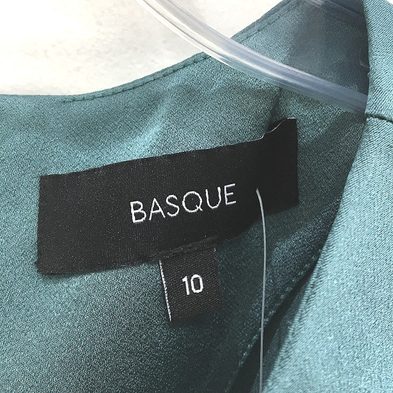 Basque Pine Green Open Sleeve Soft Silky Feel Top Ladies Size 10 NEW