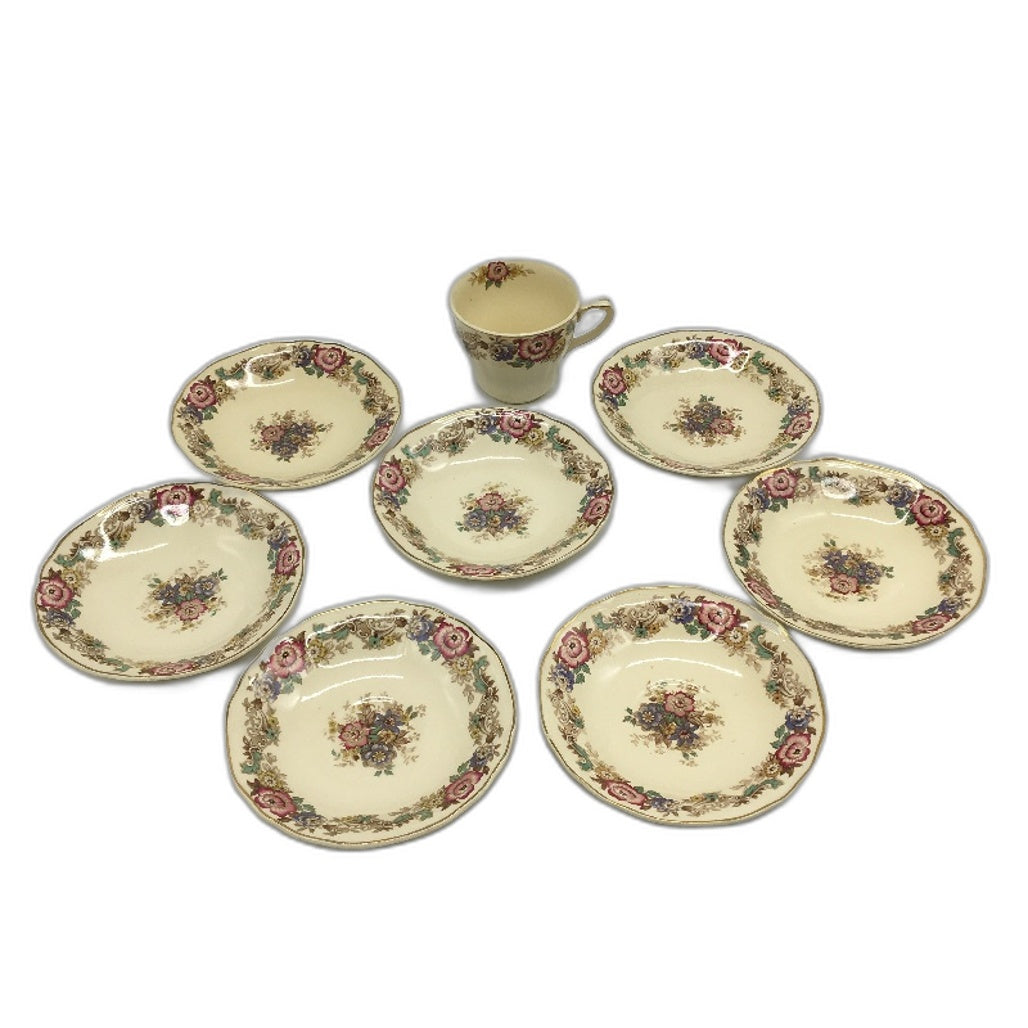 VINTAGE J&G Meakin England Sunshine Floral Print 7 Saucers & 1 Tea Cup