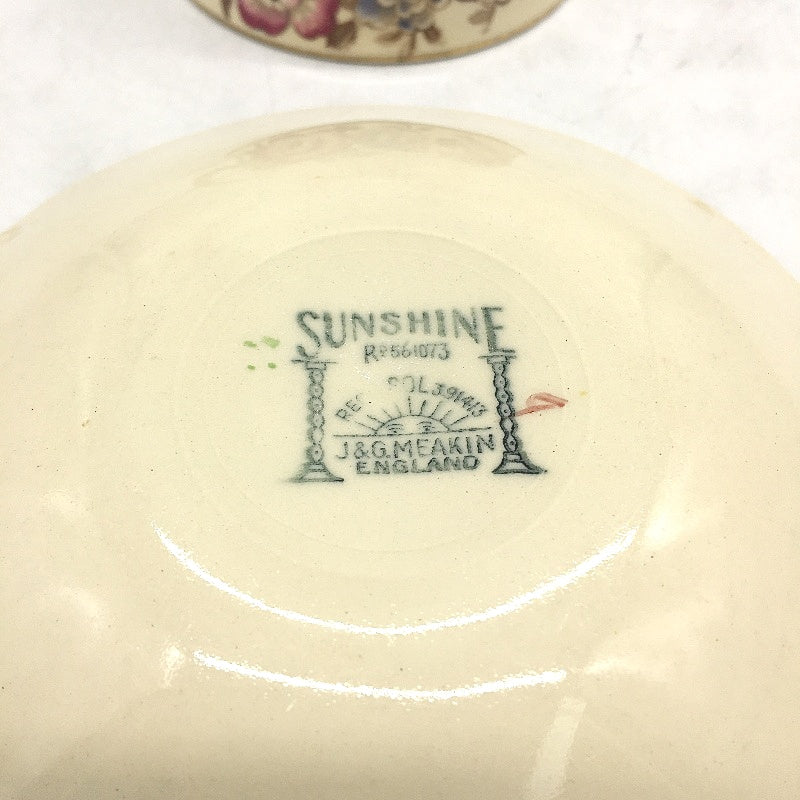 VINTAGE J&G Meakin England Sunshine Floral Print 7 Saucers & 1 Tea Cup