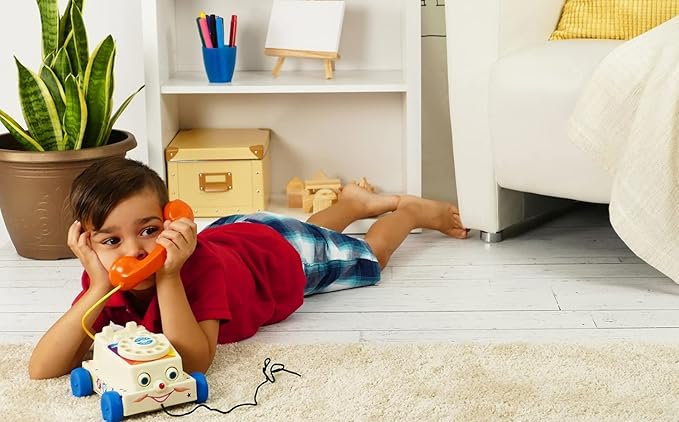 Fisher Price Classics Retro Chatter Phone Ringing Rotary Dial Moveable Eyes NEW