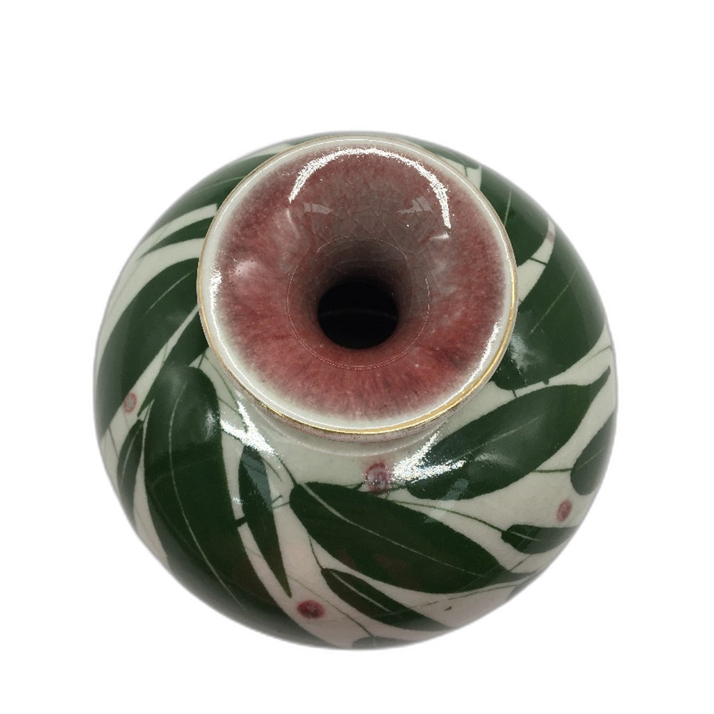 VINTAGE Gum Leaf Hand Crafted Artisan Signed Gloss Glazed Ceramic Bud Vase