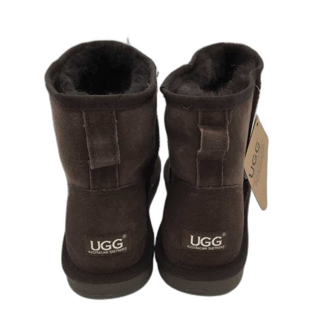 UGG Boots Double Face Sheepskin Chocolate Brown Unisex Size EU 44 NEW