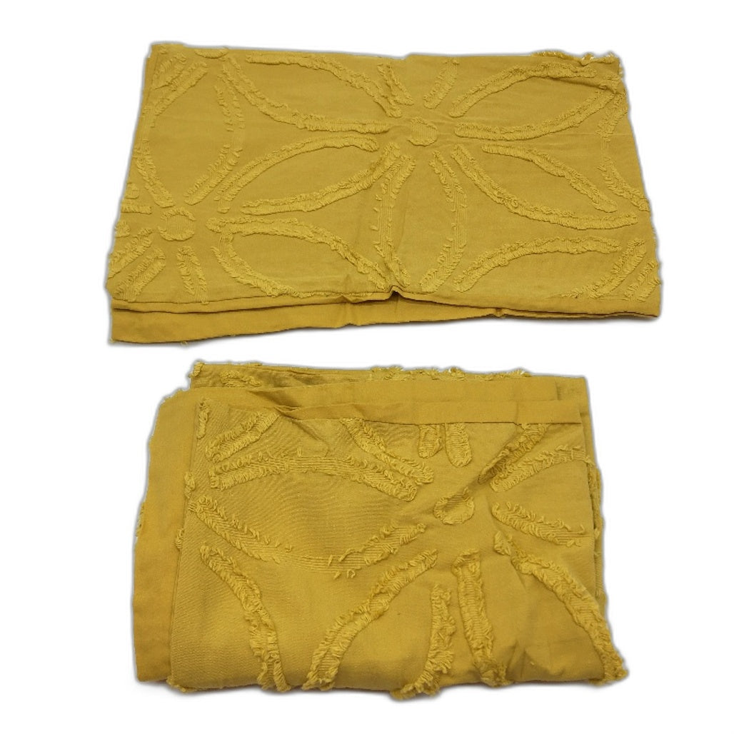 Willow Mustard Tufted Quilt Cover Set Incl. 2 Pillow Cases Queen NEW