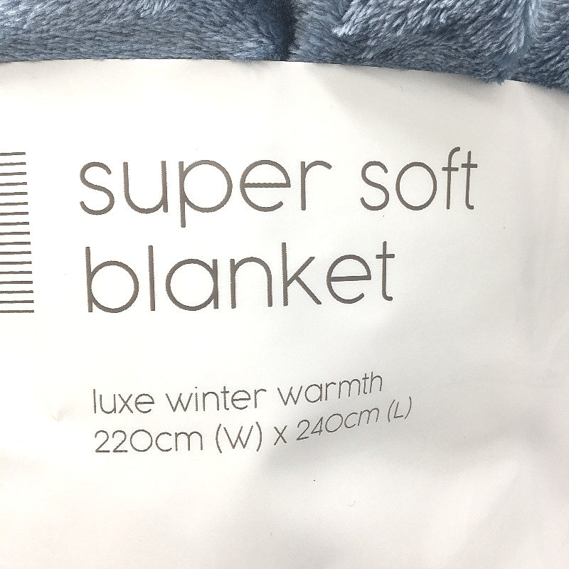 Super Soft Luxe Winter Warmth Plush Blue Blanket Size 220x240cm NEW