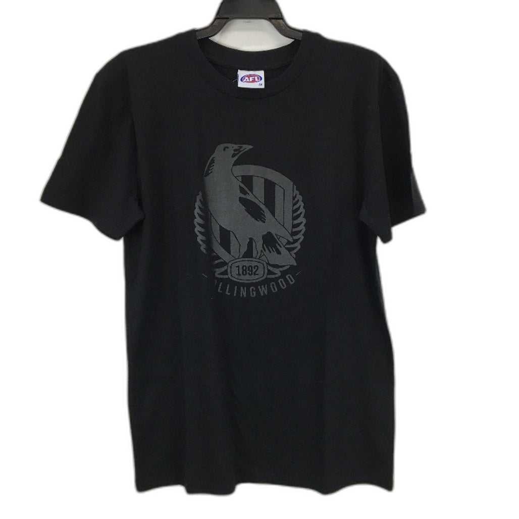 AFL Collingwood Magpie Logo Black Stealth Tee Shirt Mens Size Medium NEW