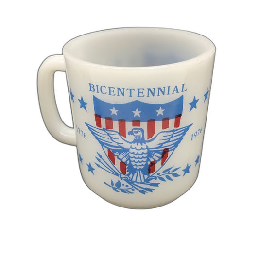 VINTAGE 1976 Glasbake USA Bicentennial 1776 Printed White Milk Glass Coffee Mug