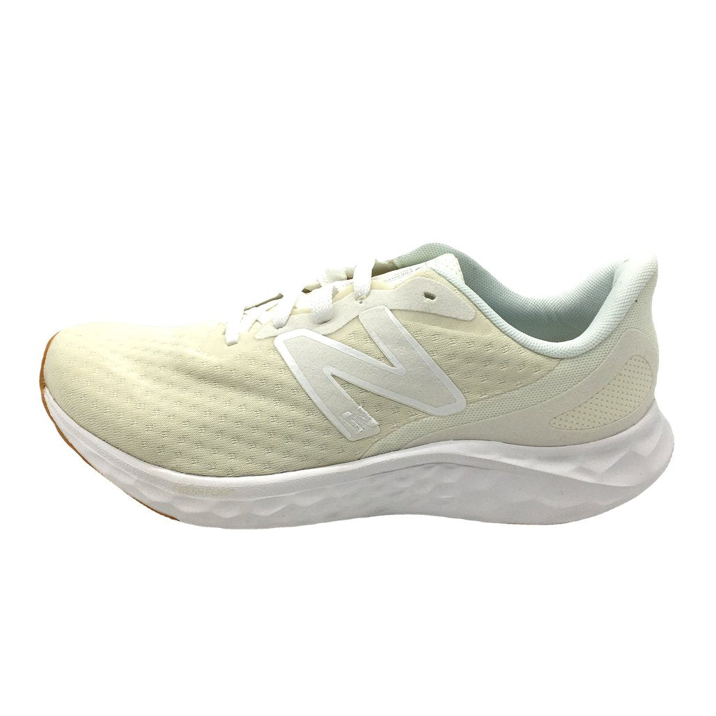 New Balance Arishi V4 Cream White Running Shoes Ladies Size US Wide 8 Half NEW