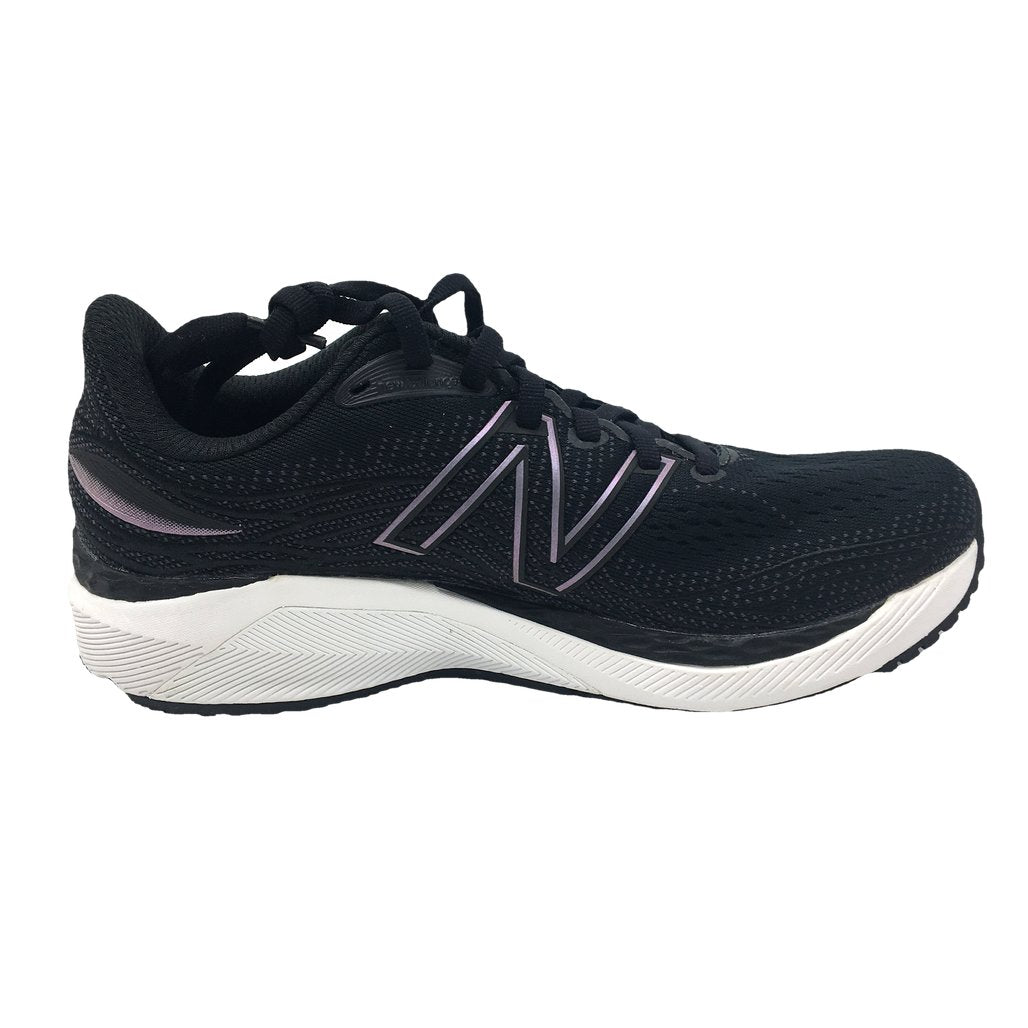 New Balance Fresh Foam 860v12 B&W Sneakers Ladies Size US Medium 7 Half NEW