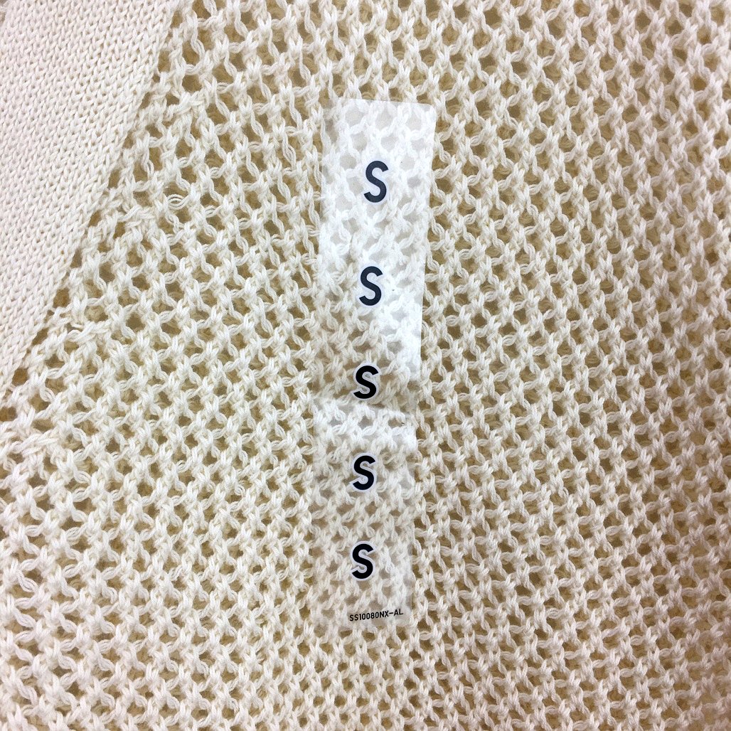 Chic UNIQLO Beige Mesh Knit Cardigan - Long Sleeve Button-Up for Women