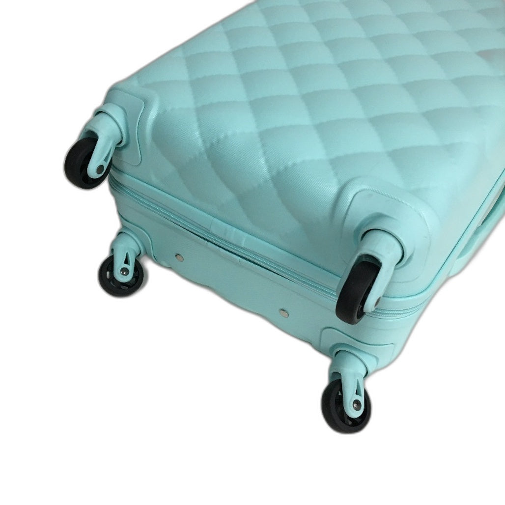 Sunway Light Blue Quilted Carry On TSA Lockable 50cm Hard Shell Travel Case NEW