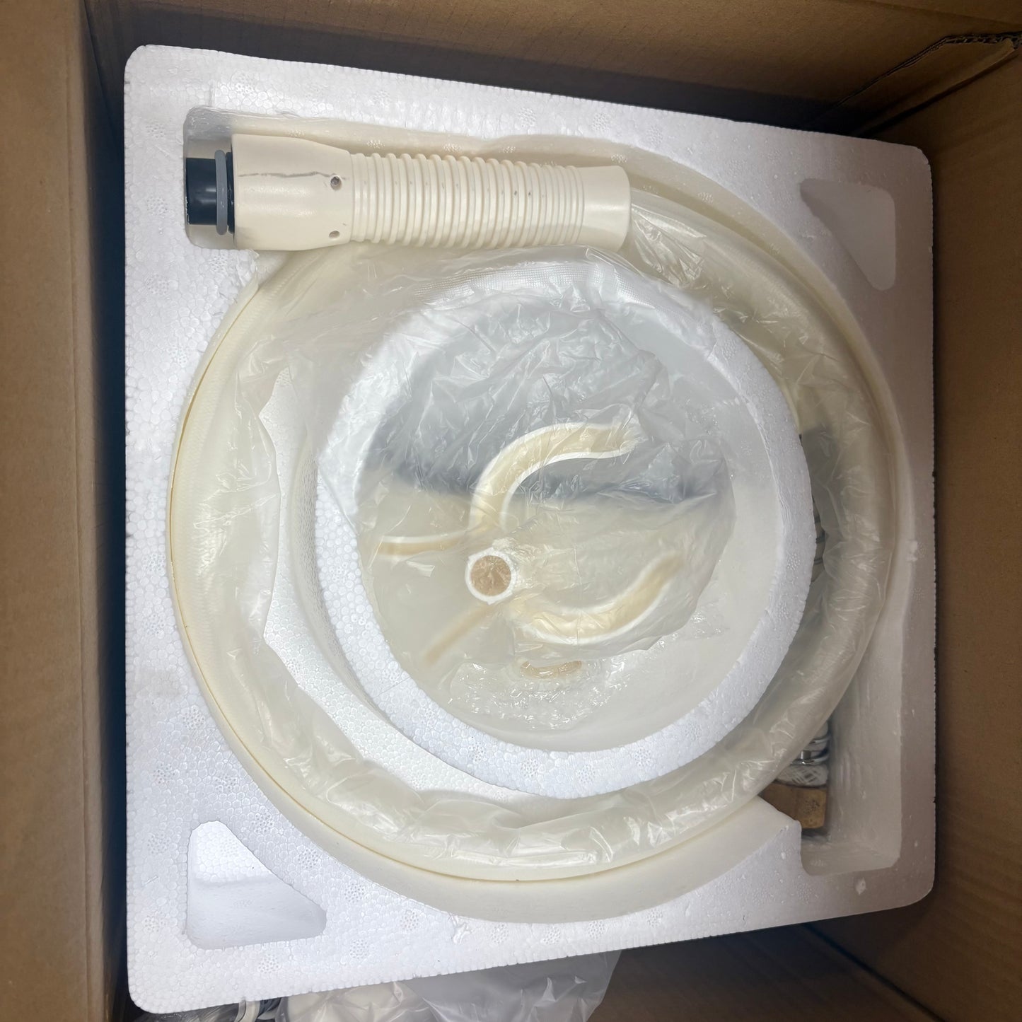 TRAs x Morandi YQCU003 Professional Garment Steamer Iron 2200W 1.2L Cream
DEMO