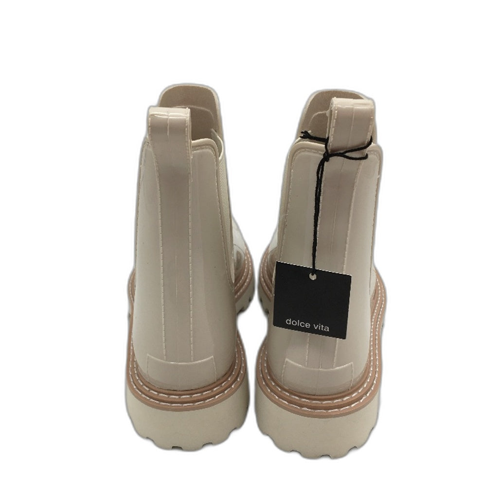Dolce Vita Ivory Cream Stormy H2O Ankle Gumboot Style Show Ladies Size 8 NEW