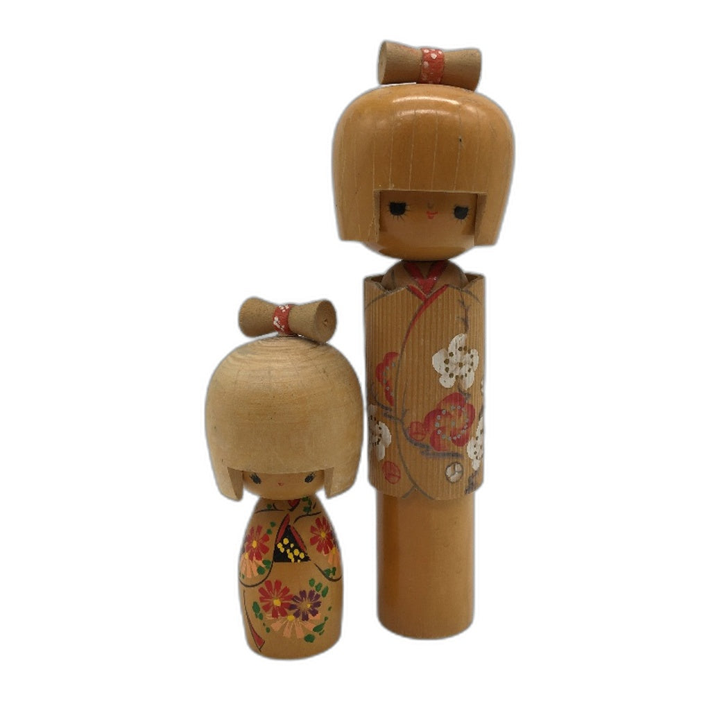 VINTAGE 2 x Handcrafted Japanese Hand Painted Wooden Kokeshi Dolls