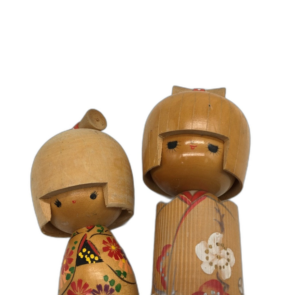 VINTAGE 2 x Handcrafted Japanese Hand Painted Wooden Kokeshi Dolls