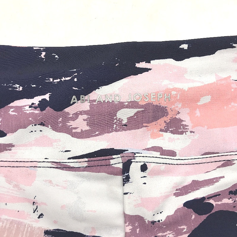 Abi and Joseph Purple Pink Camo Dual Pocket 3/4 Tights Ladies Size Medium