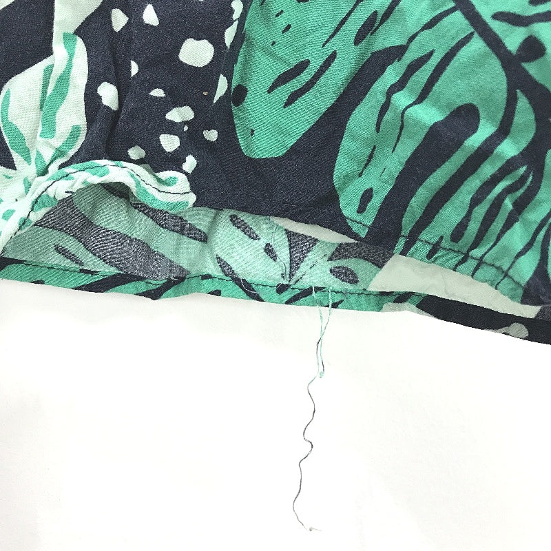 Jacqui E Shortsleeve Green Navy Palm Tie Front Viscose Top Ladies Size 14