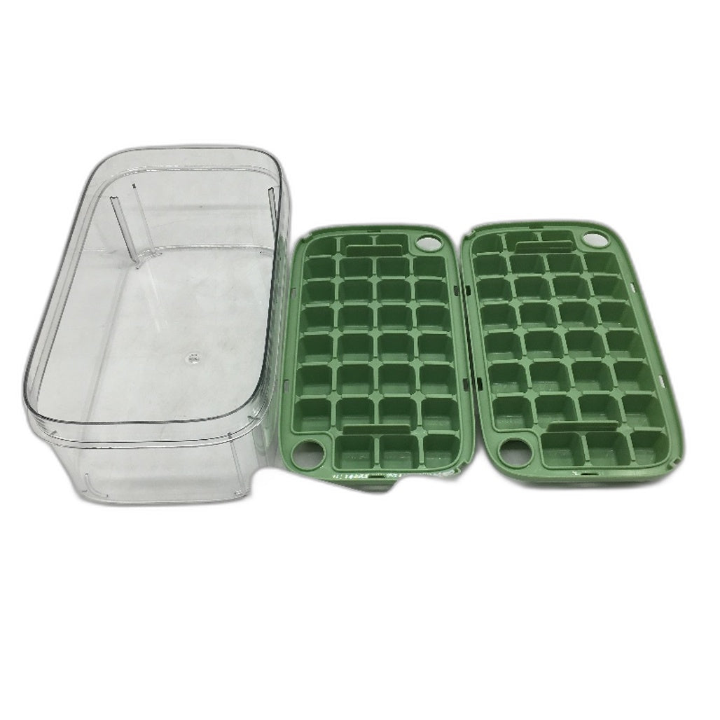 LioCam 2 Tray 60 Slot Easy Press Release Mini Ice Cube Tray in Panda Green NEW