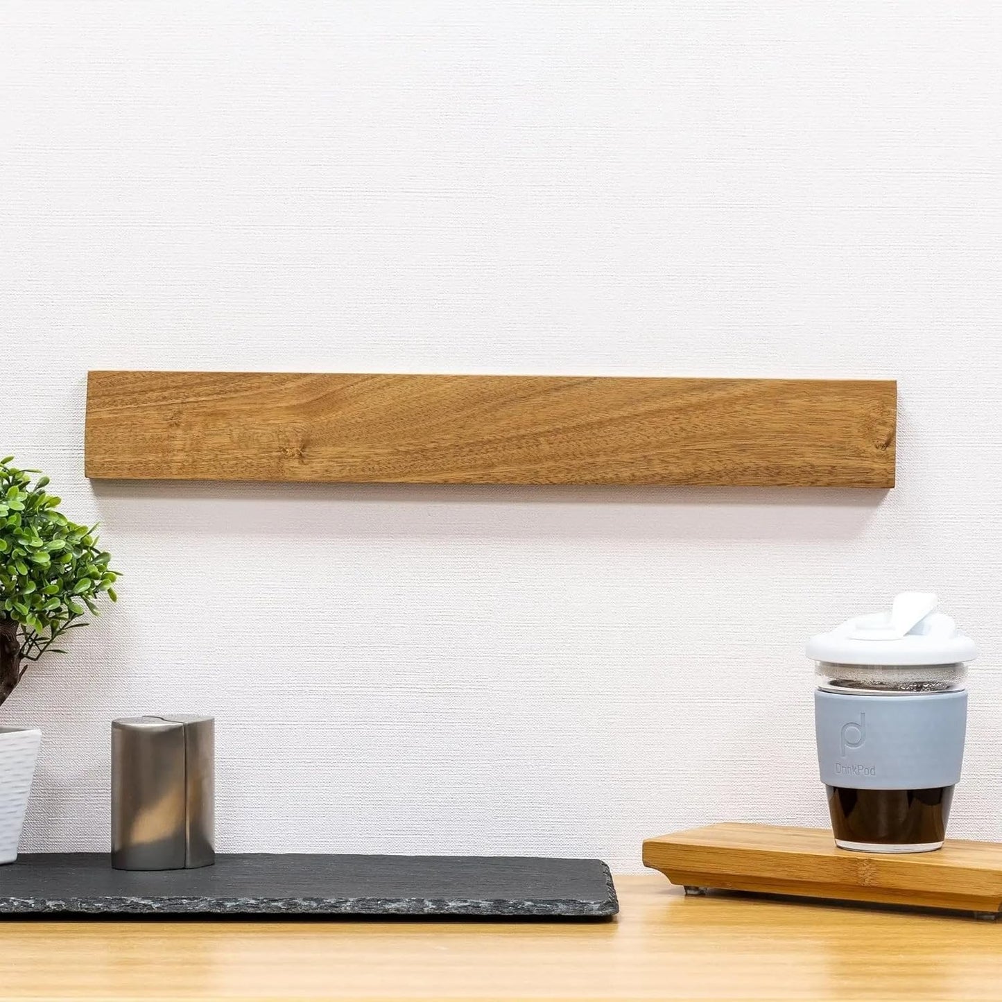 Generic 16-Inch Magnetic Knife Strip Holder in Natural Acacia Wood