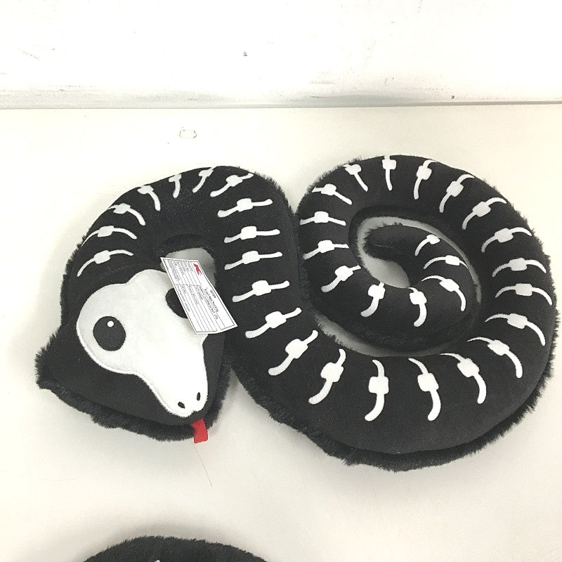 COLLECTABLE 3Pce Soft & Fluffy Skeleton Black Snake Themed Stuffed Toy Pack NEW