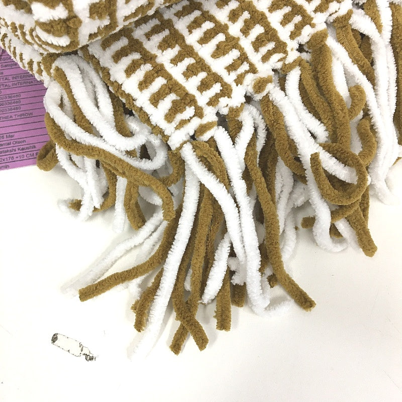 Target Home Althea Fringed Chenille Knit Cumin & White Throw 132 x 178cm NEW