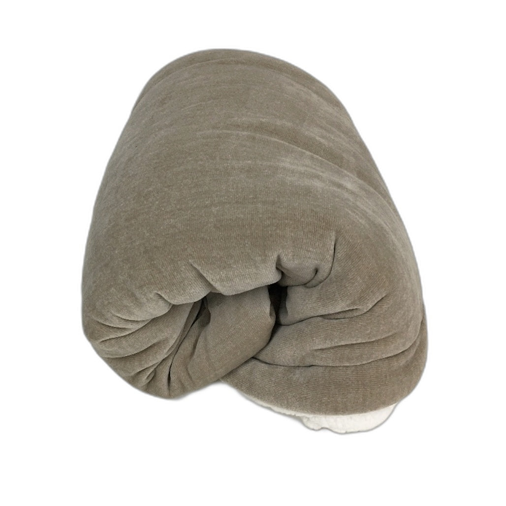 Target Natural Beige Soft & Cozy Chenille Sherpa Throw Blanket 130 x 150cm NEW