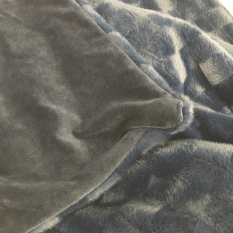 Brilliant Basics Navy Blue Ziggy Check Throw Rug Couch Blanket 130 x150cm NEW