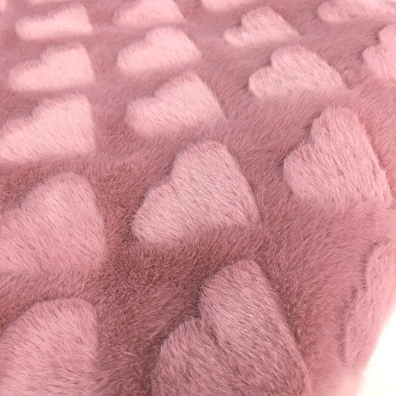 Target Nessa Pink Hearts Faux Fur Throw Rug Couch Bed Blanket 130 x150cm NEW