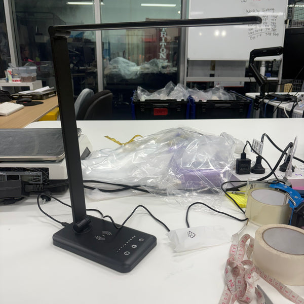 MCHATTE LED Desk Lamp with Wireless Charger and USB Port Dimmable NEW