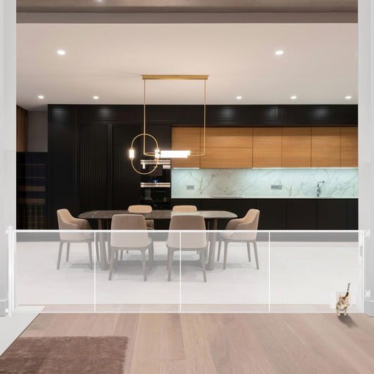 Indoor Outdoor Doorway Extra Wide White Retractable Baby Pet Gate 86x450cm NEW