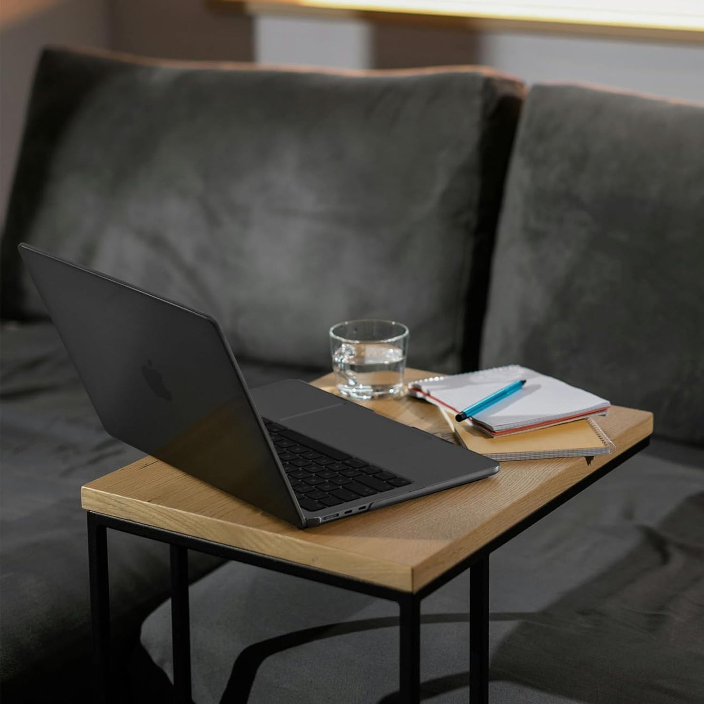 EooCoo MacBook Air 13.6" Clear Black Hard Shell Case with Keyboard Cover NEW