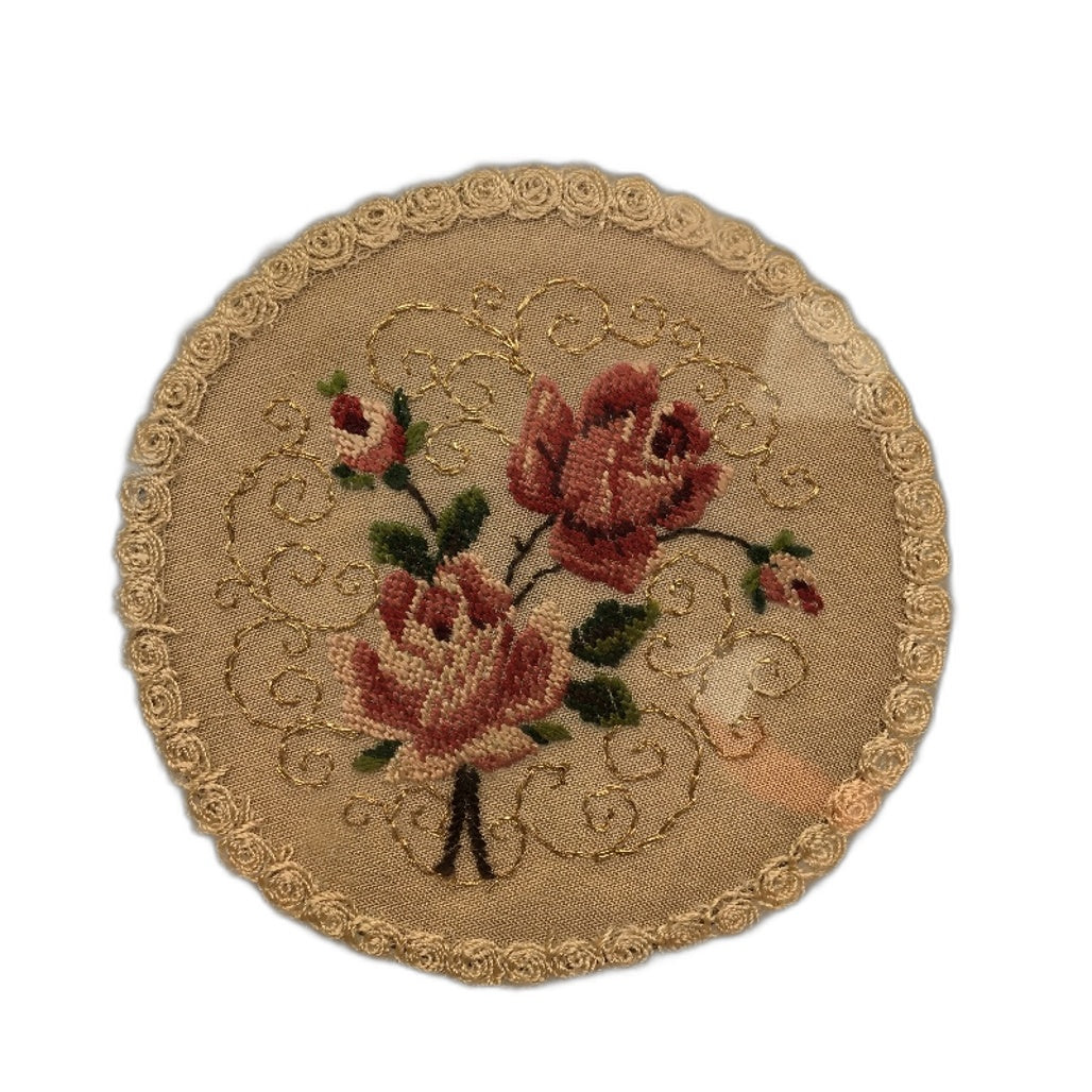 VINTAGE Delina Petit Point England Embroidered Lace Inlay 5Pc Vanity Dresser Set
