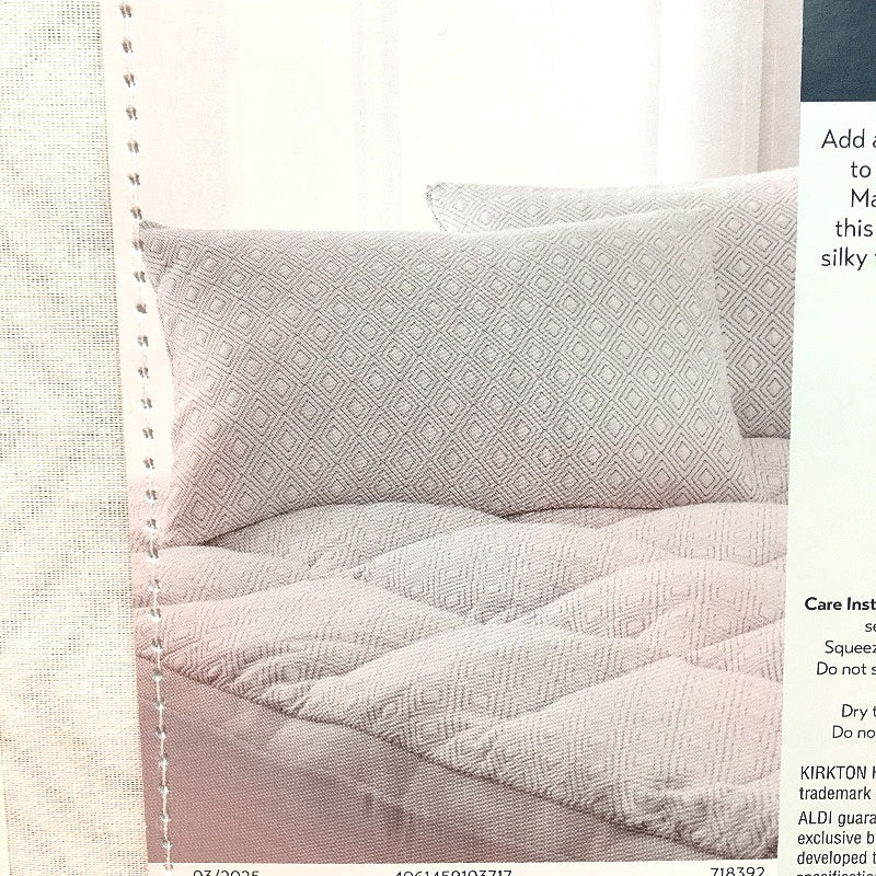 Kirkton House 2 Pack White Bamboo Jacquard Pillow Protectors NEW
