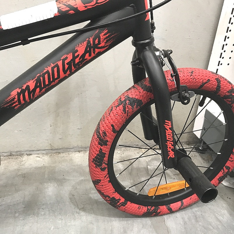 Black & Red Madd Gear Freestyle 40cm Wheels Boys BMX Training Wheels NEW