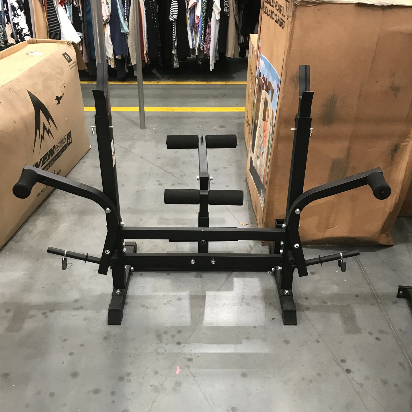 Multi Function Weight Bench Press Chest Fly Leg Extension Full Body Training NEW