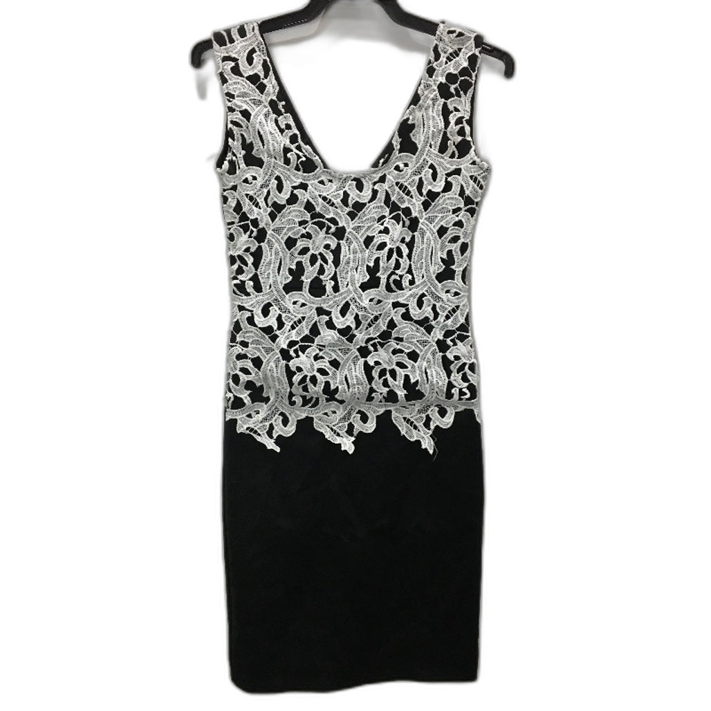 Fashion Black & White Lace Embroidered Front Sleeveless Mini Dress Womens Size M