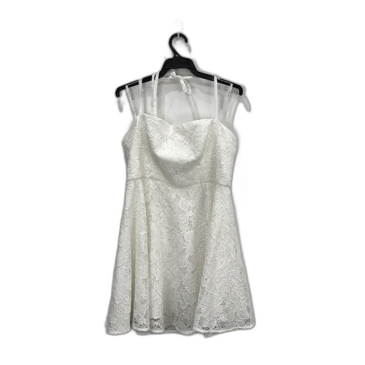 Ever New White Lacy Embroidered Zip Back Halter Mini Dress Ladies Size AU 12 NEW