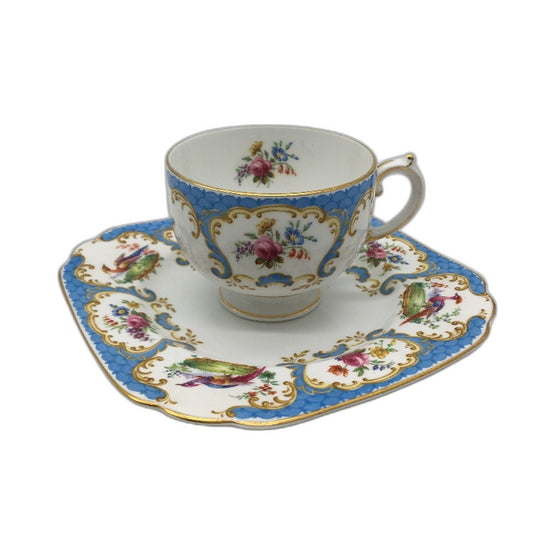 VINTAGE Grosvenor Fine China Made In England Rutland Blue Tea up & Saucer Set