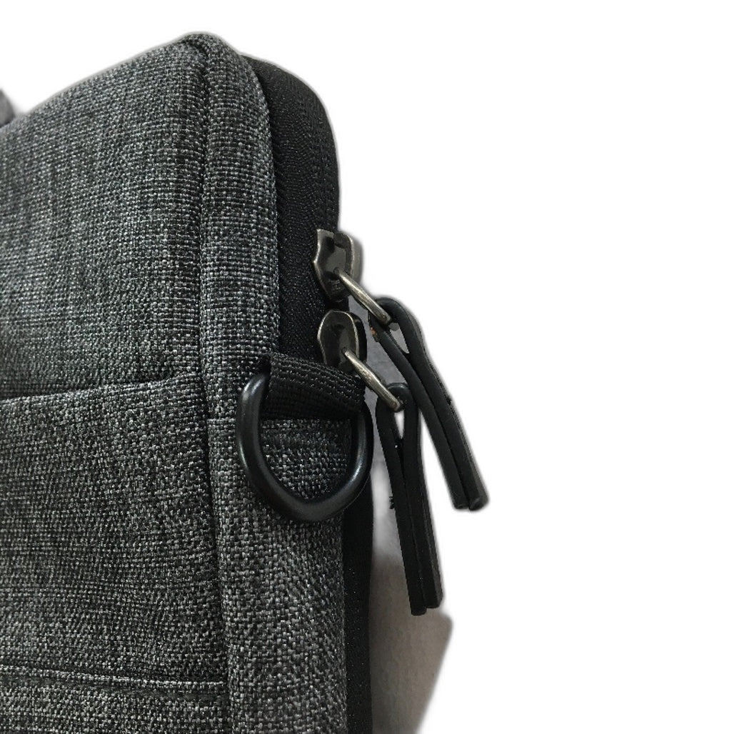 KIZUNA Dark Grey Laptop Messenger Bag Case 17 Inch With Shoulder Strap NEW