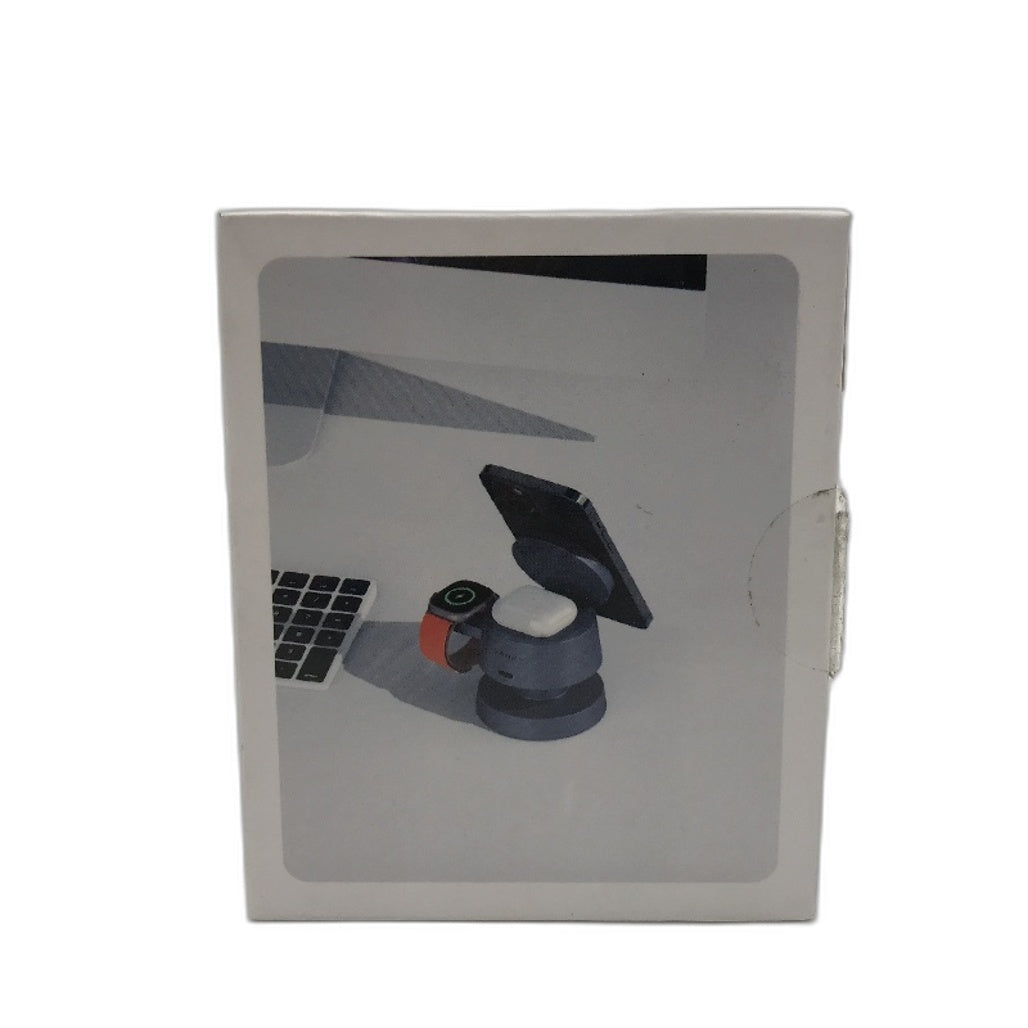 iVANKY Magnetic 3 in 1 Wireless 15W Charger with Mini Night Light DEMO